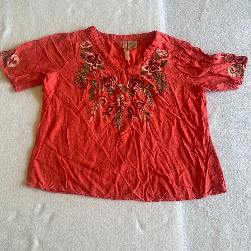 Forgotten Grace Embroidered V Neck Top Womens Small Floral Orange Rayon Boho